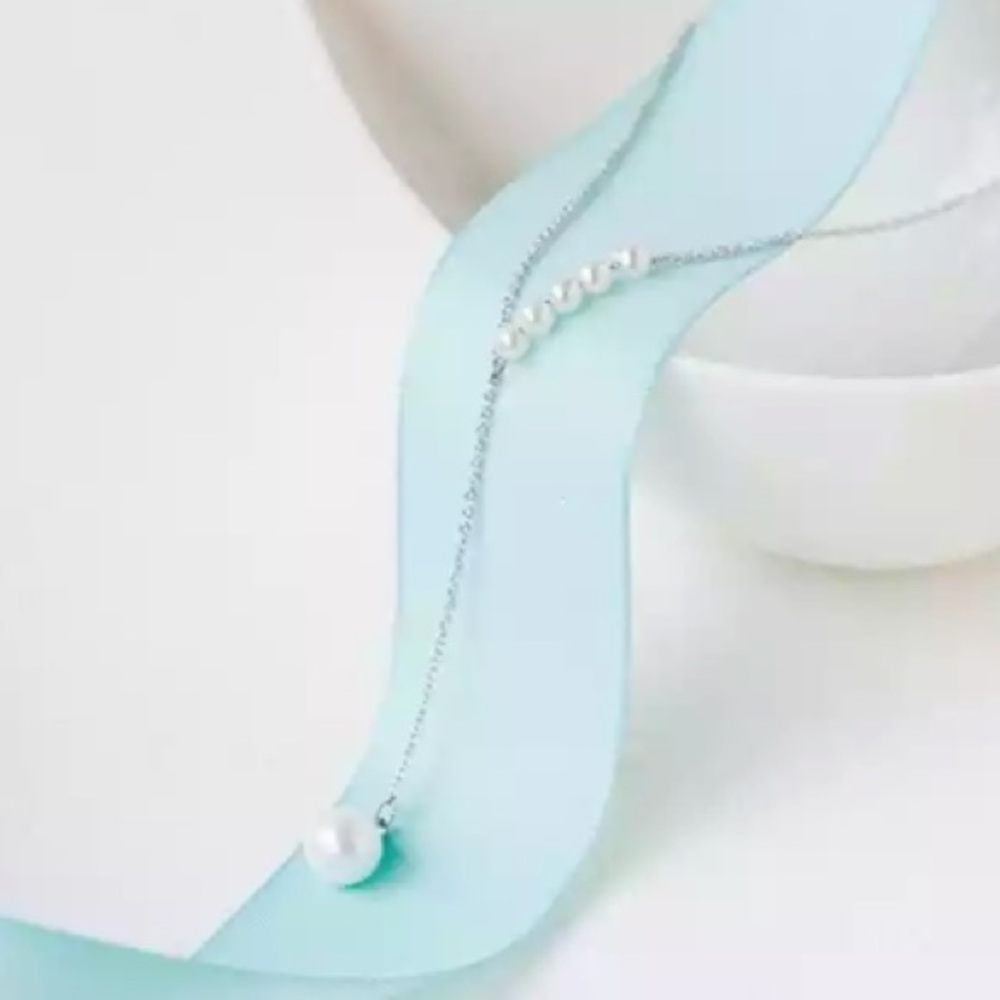 ๐๐๐ฒFIRM๐โBUNDLEโ๐4 DISCOUNT! PEARLY & ELEGANT - Picture 1 of 8